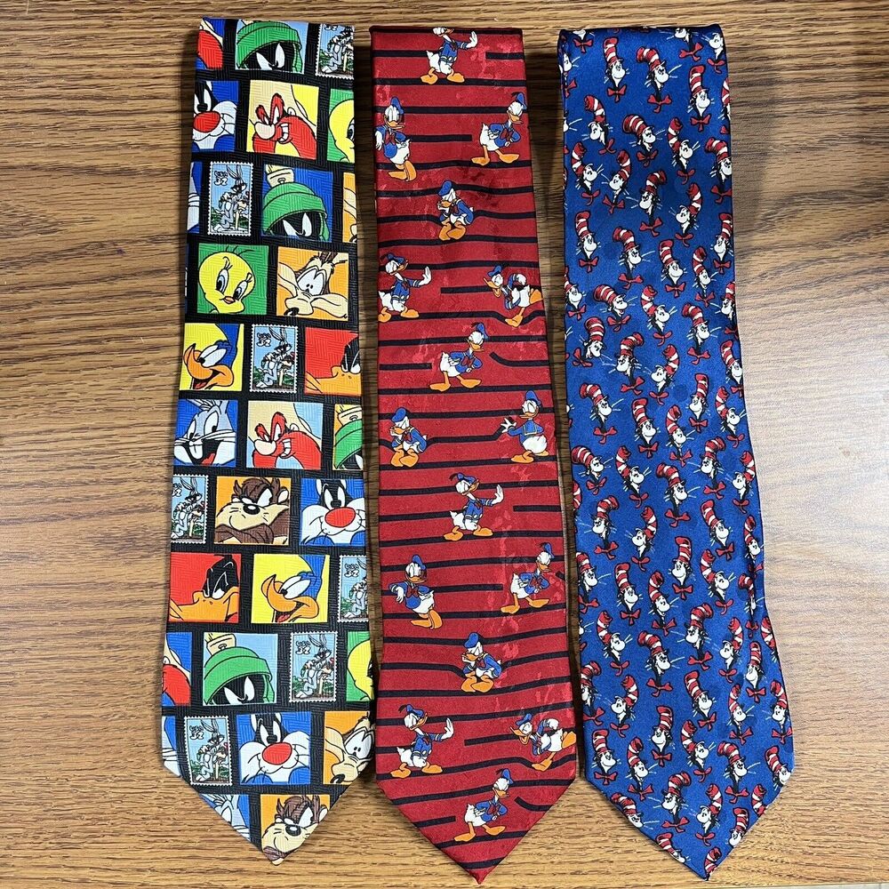 Vintage novelty neckties Looney Tunes Donald Duck Disney Dr. Seuss 90’s